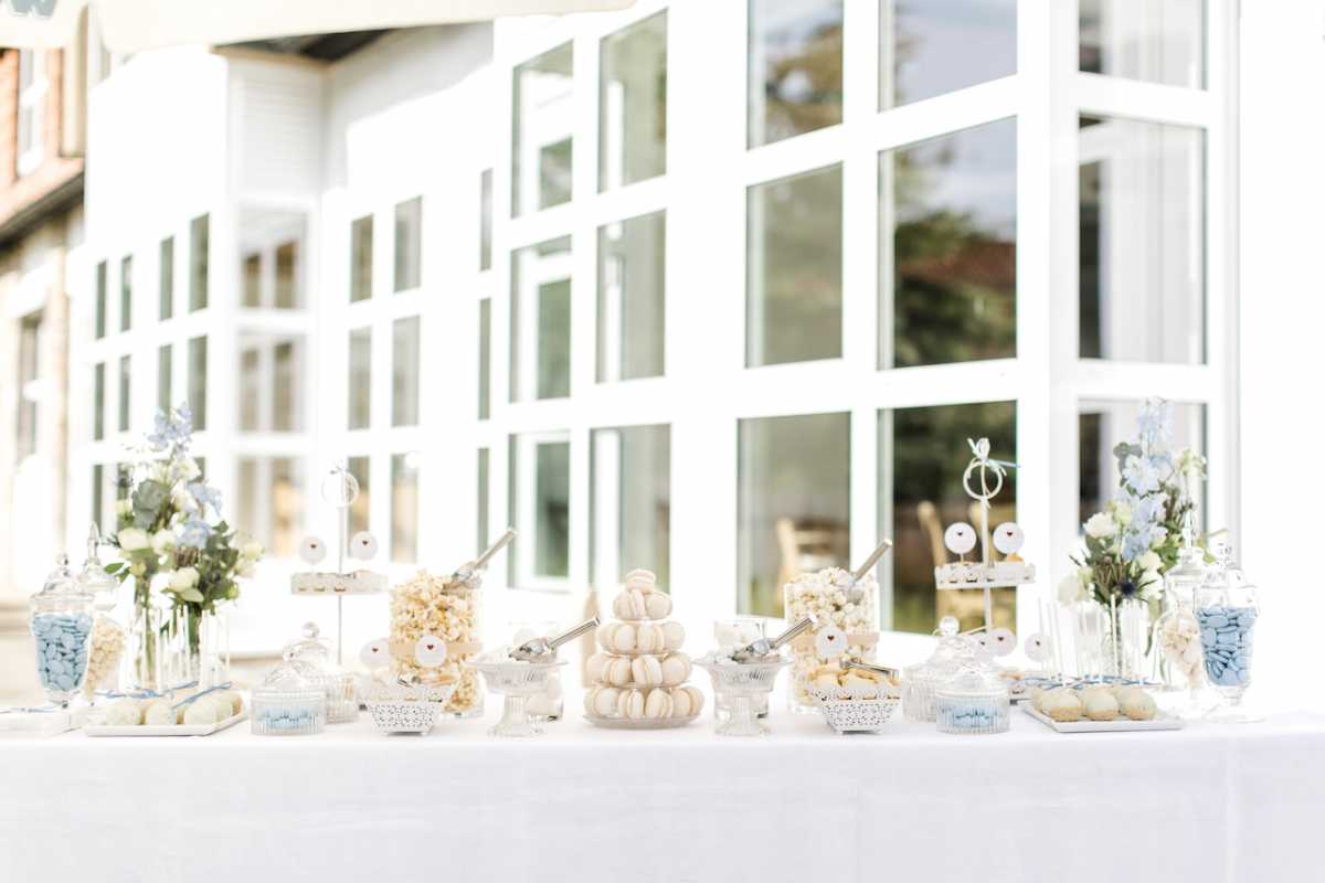 Anja Schneemann Candybar 1