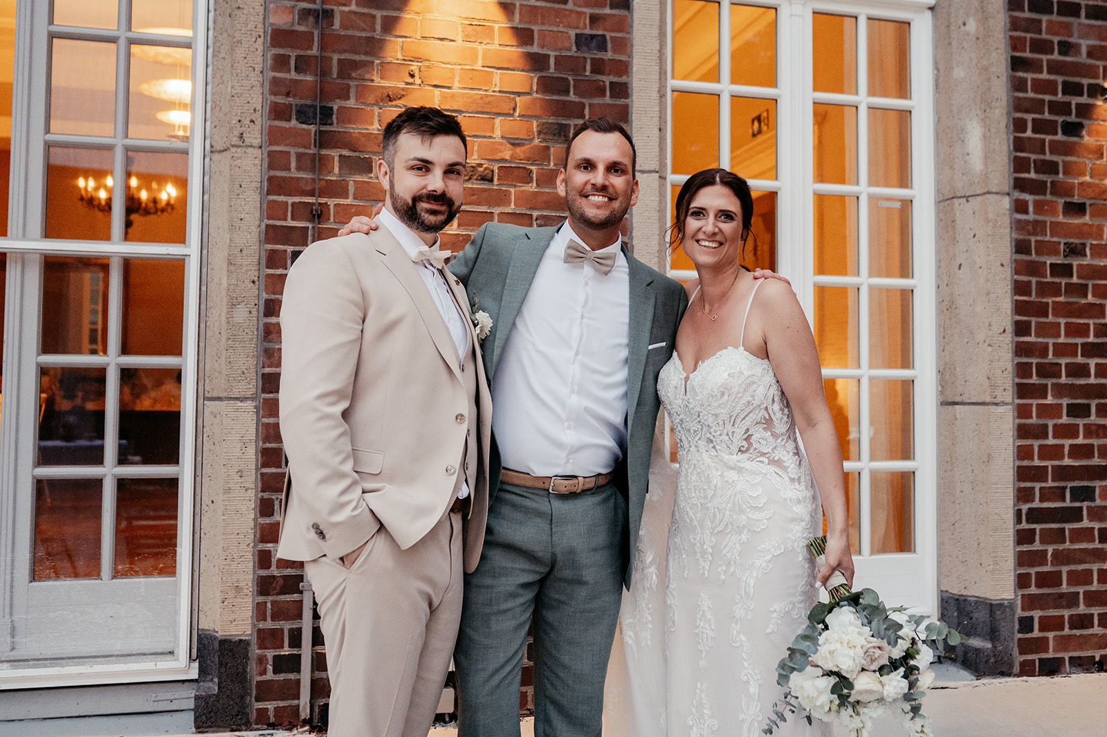 Trauredner und Hochzeitsplaner Daniel Peulen bei einer Hochzeit im Schloss Diersfordt